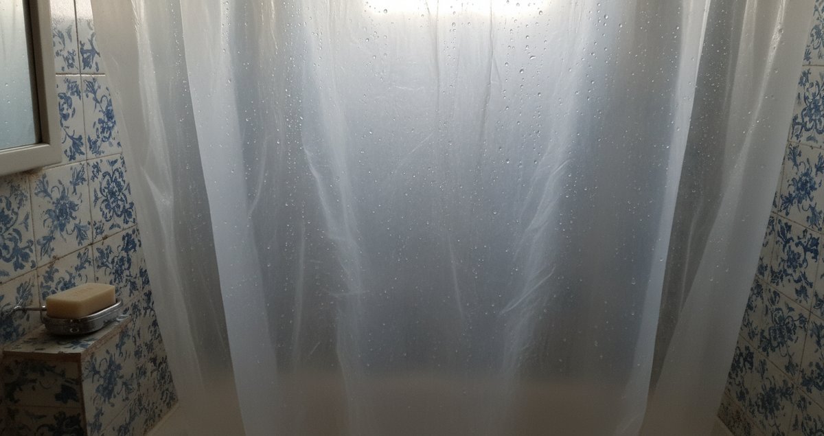 perche-tenda-doccia-si-attacca-pressione-aria